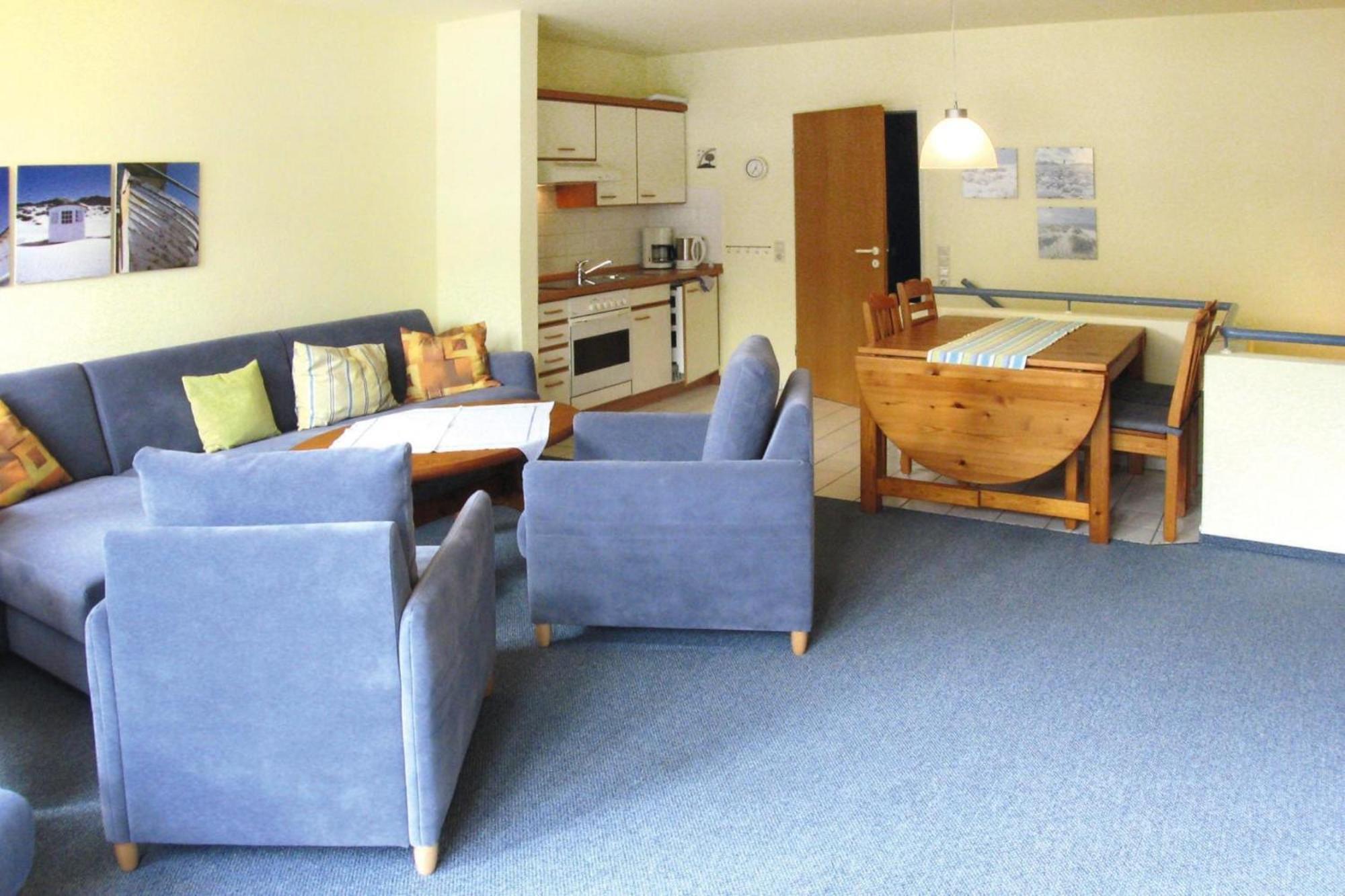 In With A Shared Sauna Apartment